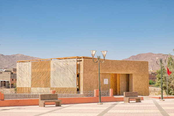 Le Centre Info Energie construit selon une architecture bioclimatique à Tata au Maroc